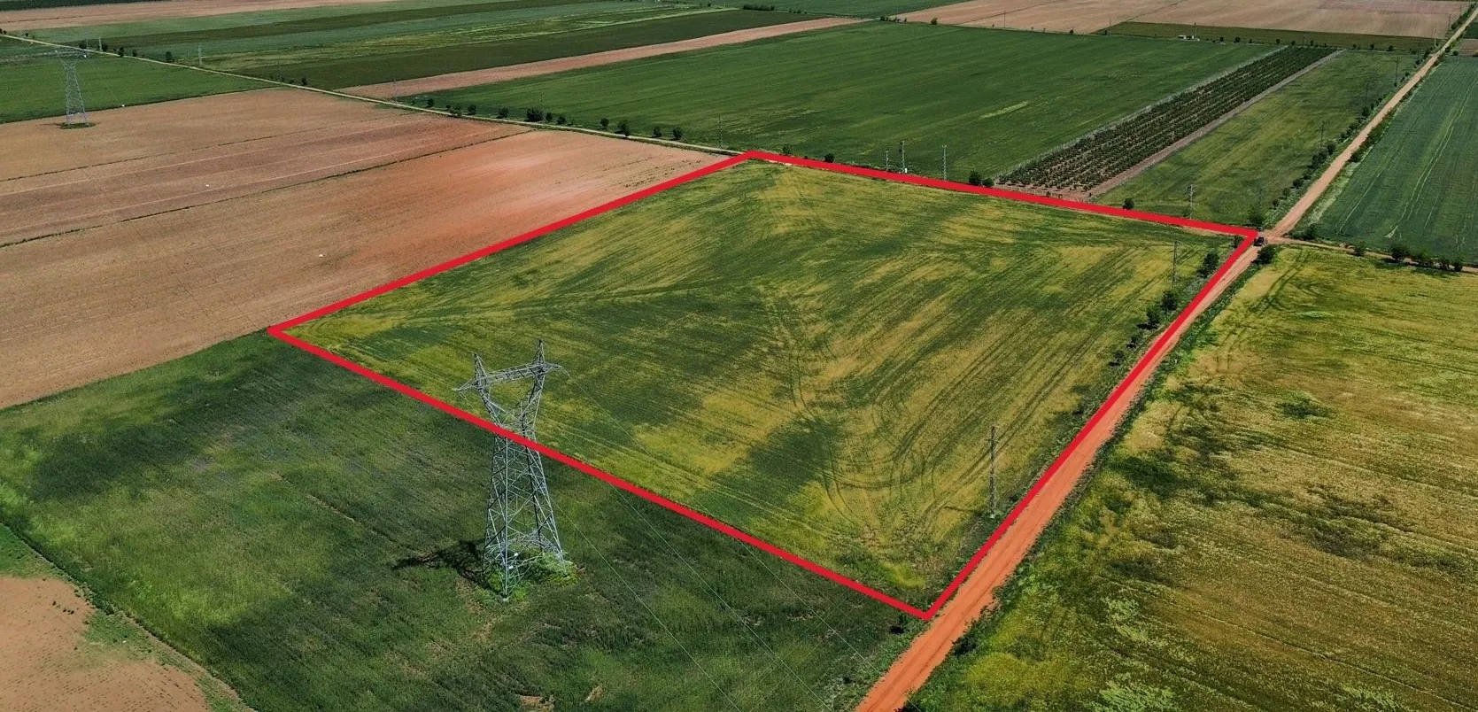 KONYA SARAYÖNÜ KARATEPE'DE SATILIK 33.995 M2 MÜSTAKİL TARLA